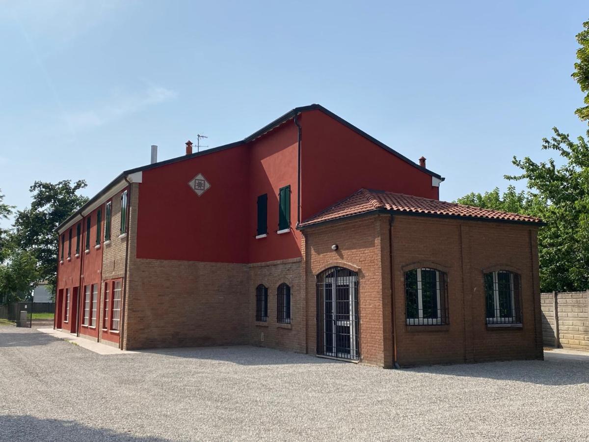 Hotel Ca Rossa Bondeno Esterno foto